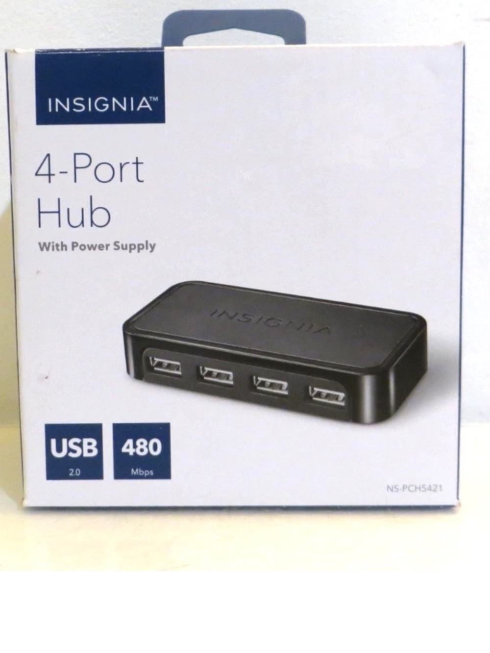 Insignia 4-Port USB Hub (model NS-PCH5421 ).  Good condition